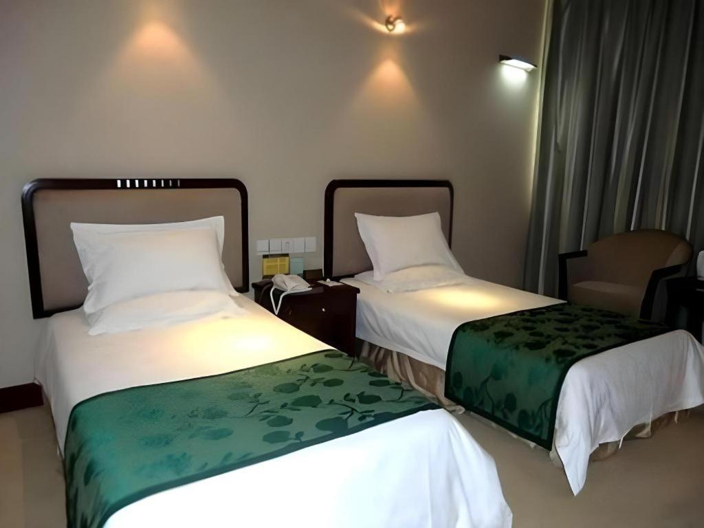 Zhengzhou Airport Hotel Екстер'єр фото