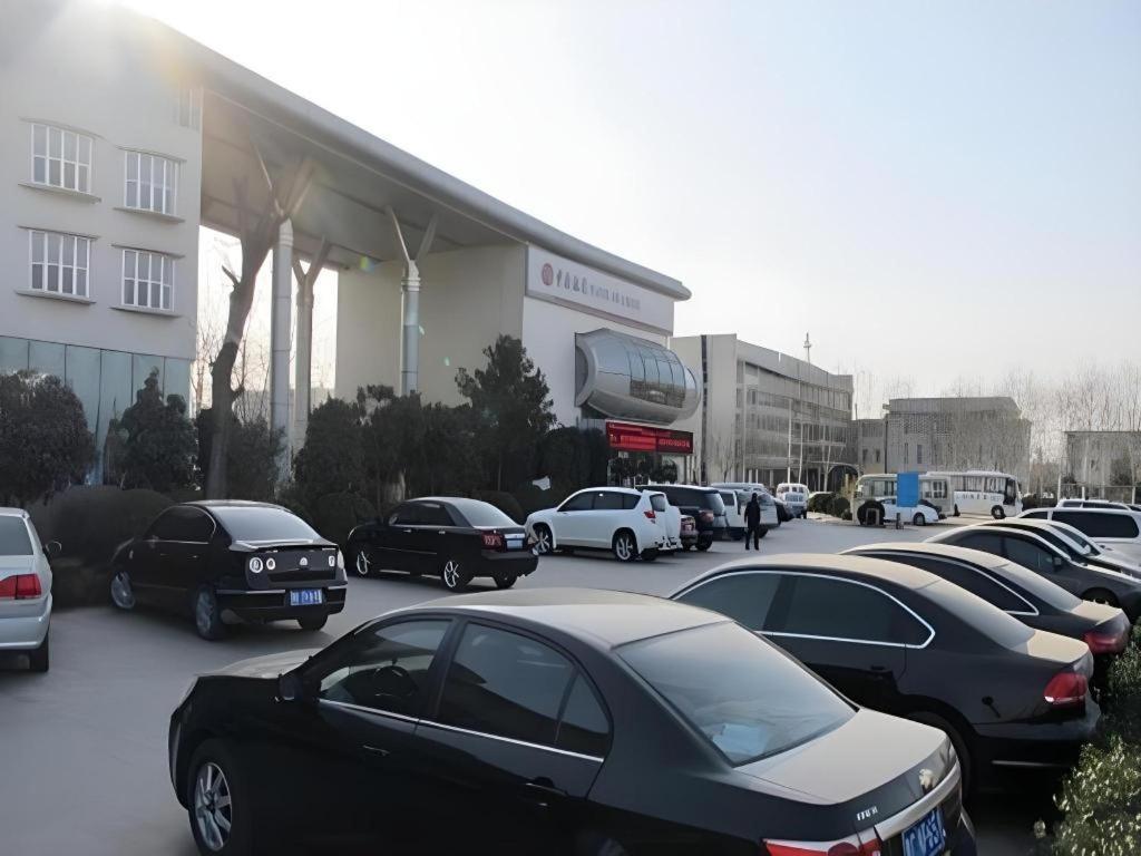 Zhengzhou Airport Hotel Екстер'єр фото