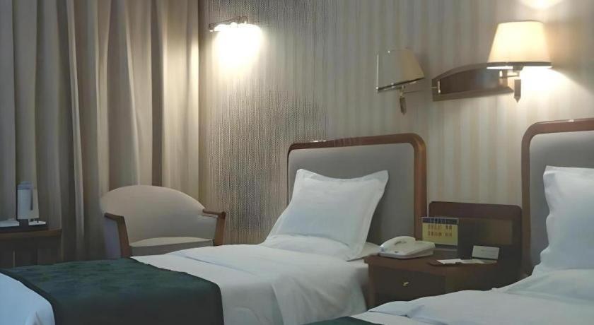 Zhengzhou Airport Hotel Екстер'єр фото