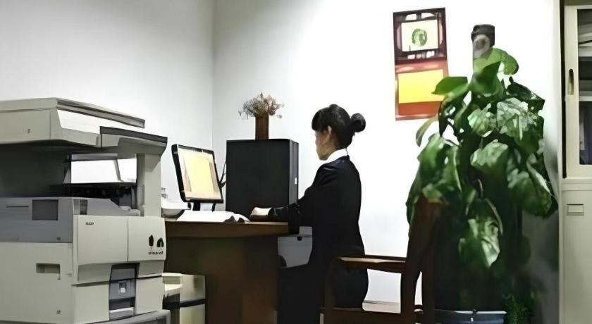 Zhengzhou Airport Hotel Екстер'єр фото