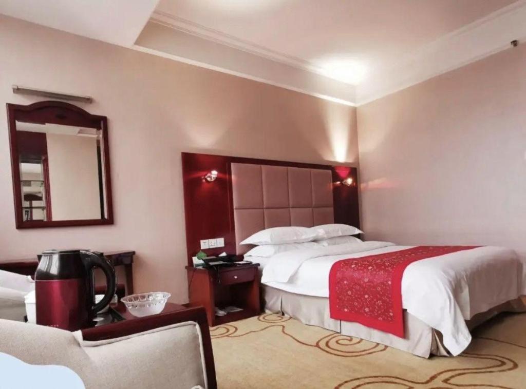 Zhengzhou Airport Hotel Екстер'єр фото