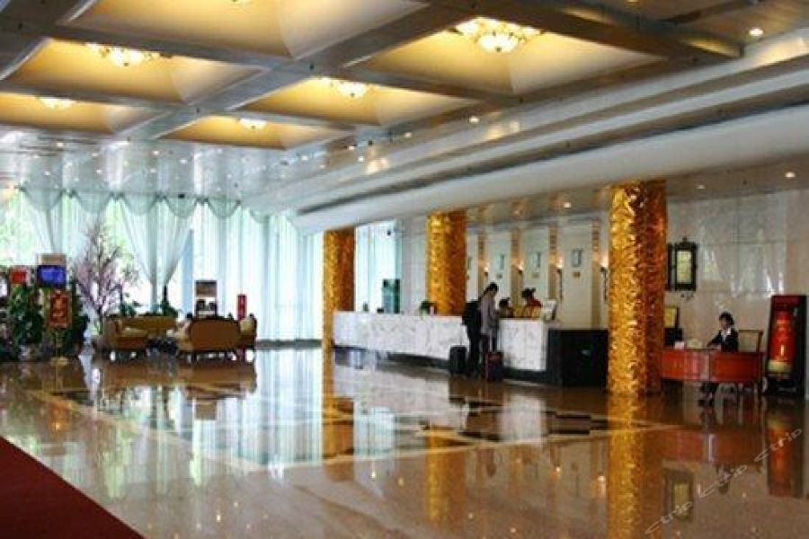 Zhengzhou Airport Hotel Екстер'єр фото